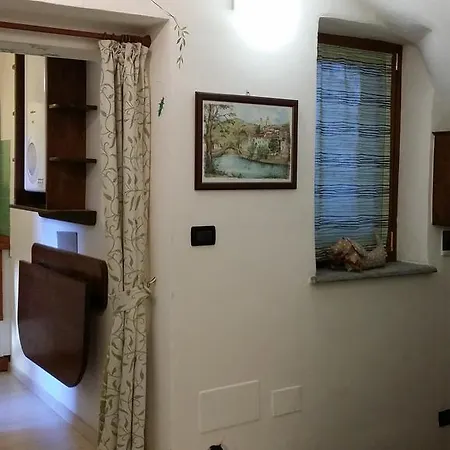 Le Del Libro Acino D'uva